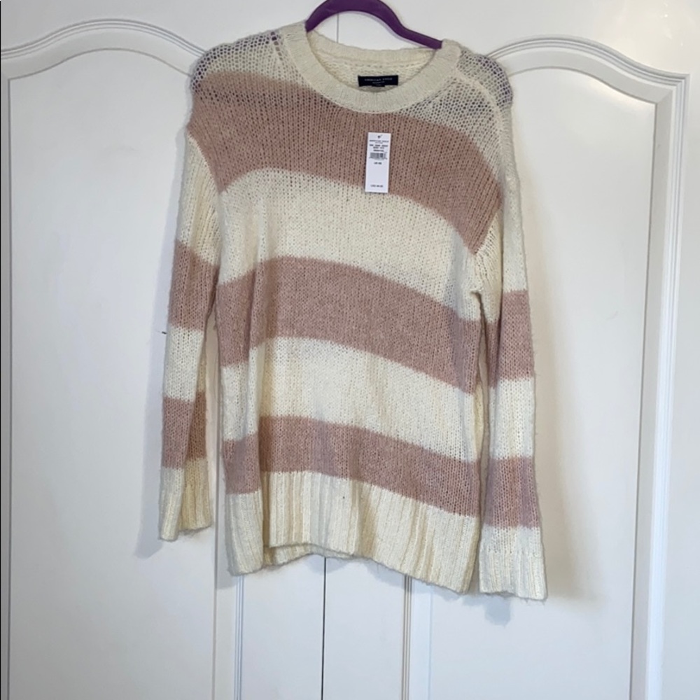 American Eagle sweater